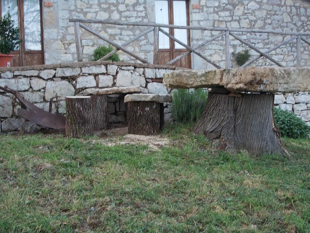 Il Vallone Di Melezzole Villa Buitenkant foto