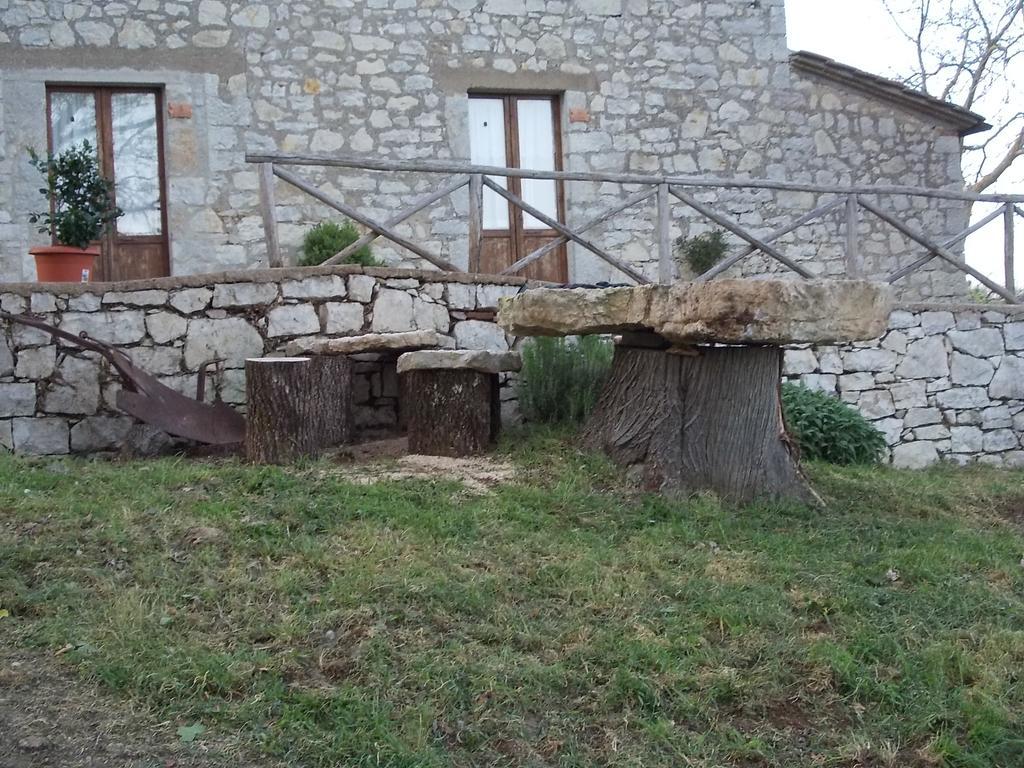 Il Vallone Di Melezzole Villa Buitenkant foto