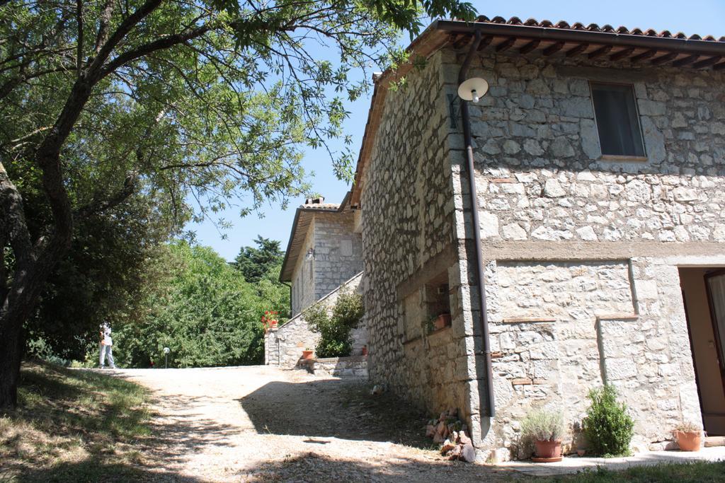 Il Vallone Di Melezzole Villa Buitenkant foto