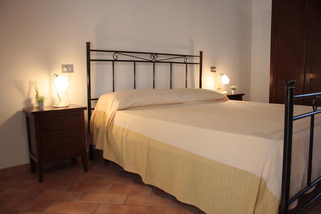 Il Vallone Di Melezzole Villa Buitenkant foto