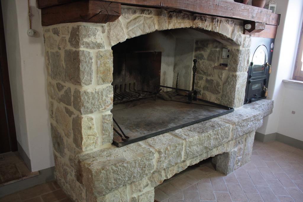 Il Vallone Di Melezzole Villa Buitenkant foto