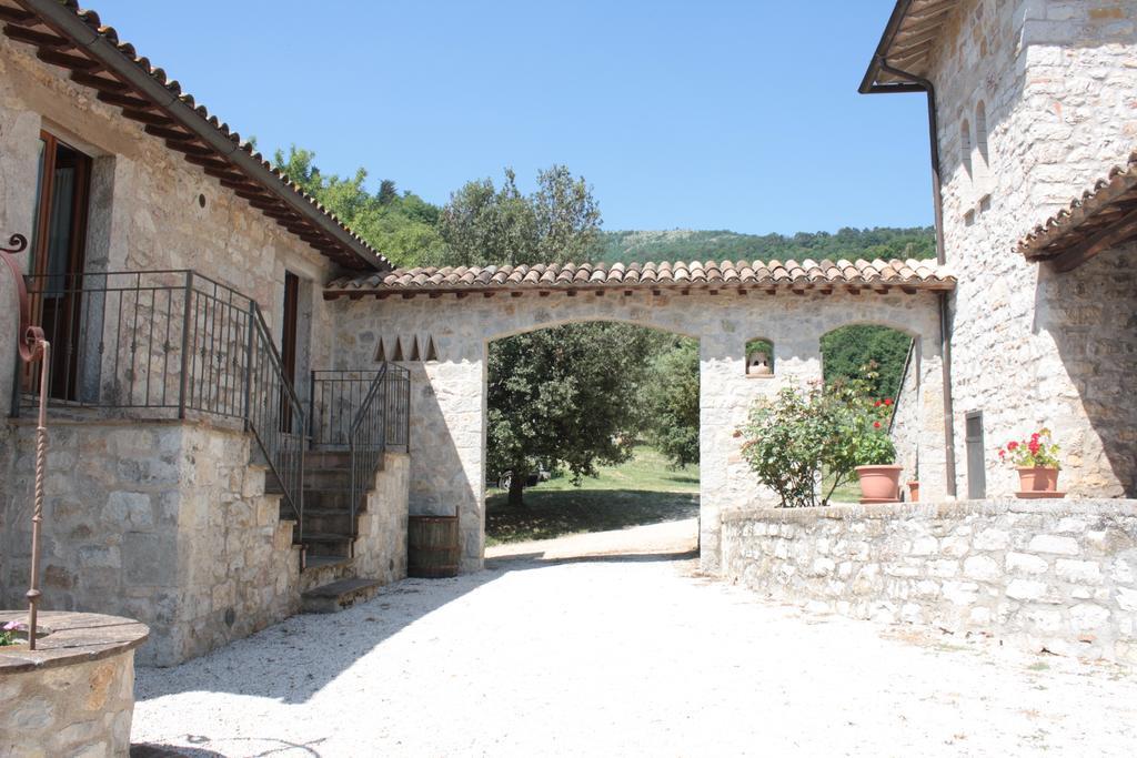 Il Vallone Di Melezzole Villa Buitenkant foto