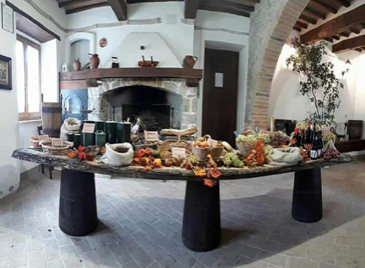 Il Vallone Di Melezzole Villa Buitenkant foto